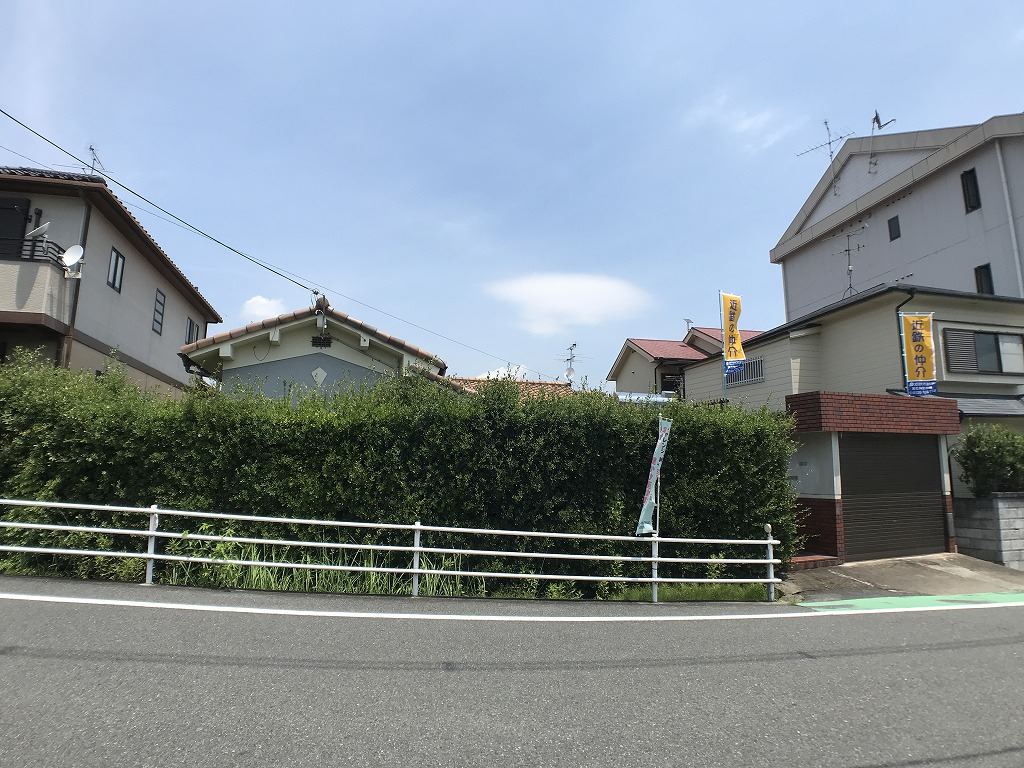 ���ɸ�����ʿ��Į���� 1,980����