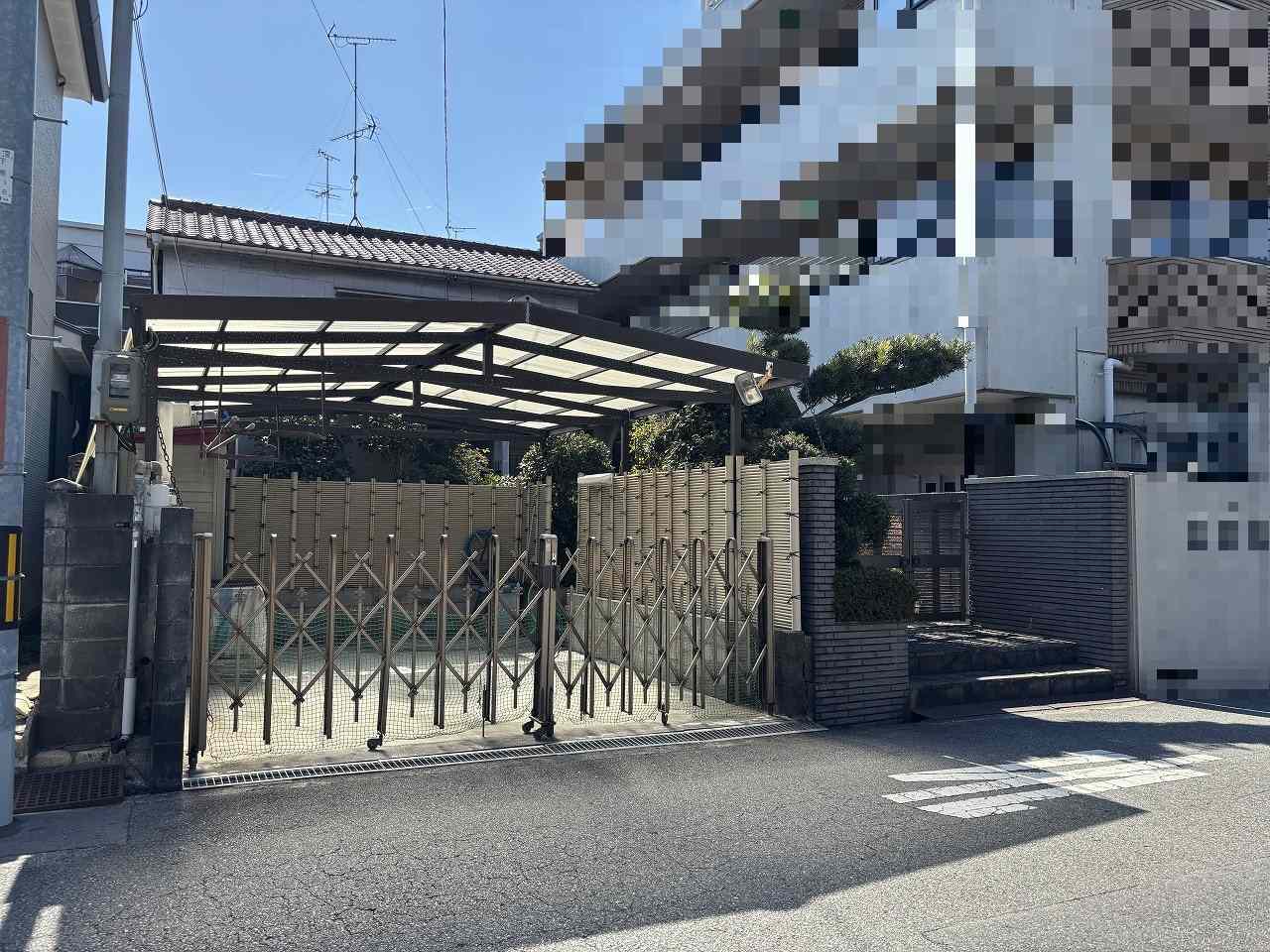 ʪ��̾��